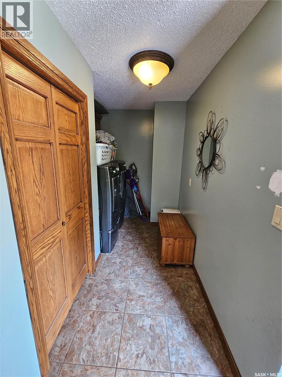 206 W 1st STREET — photo 29