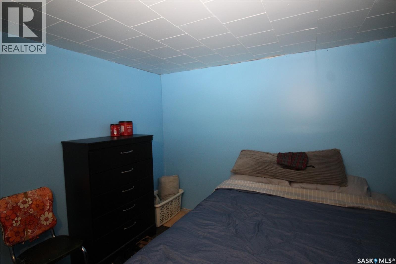 641 Railway AVENUE - 14