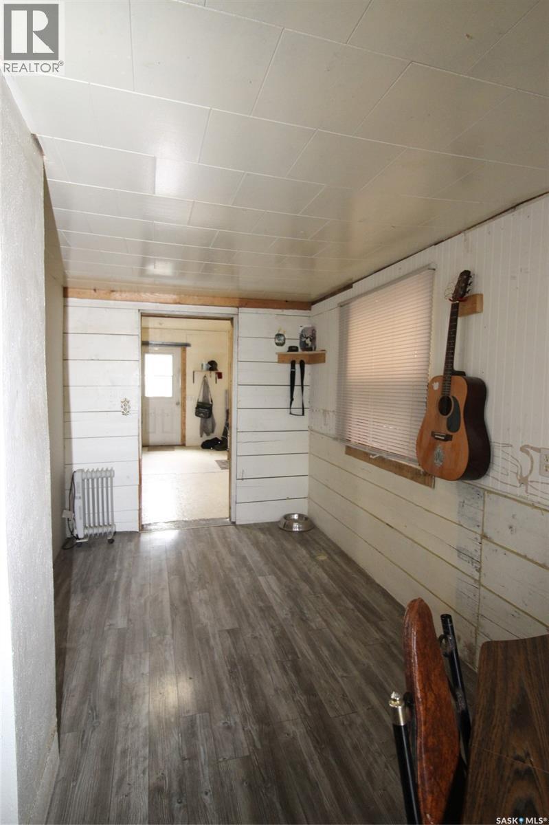 641 Railway AVENUE - 6