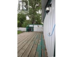 641 Railway Avenue, Eastend, SK S0N0T0 Photo 16