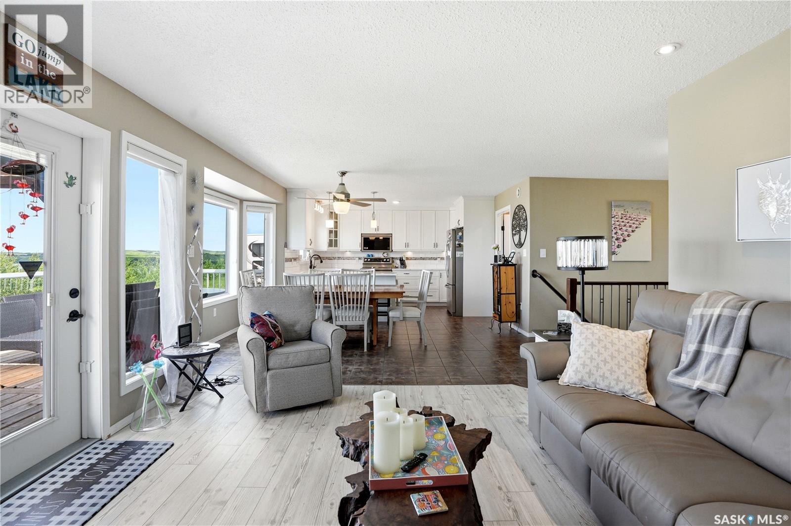 380 Carter CRESCENT — photo 15