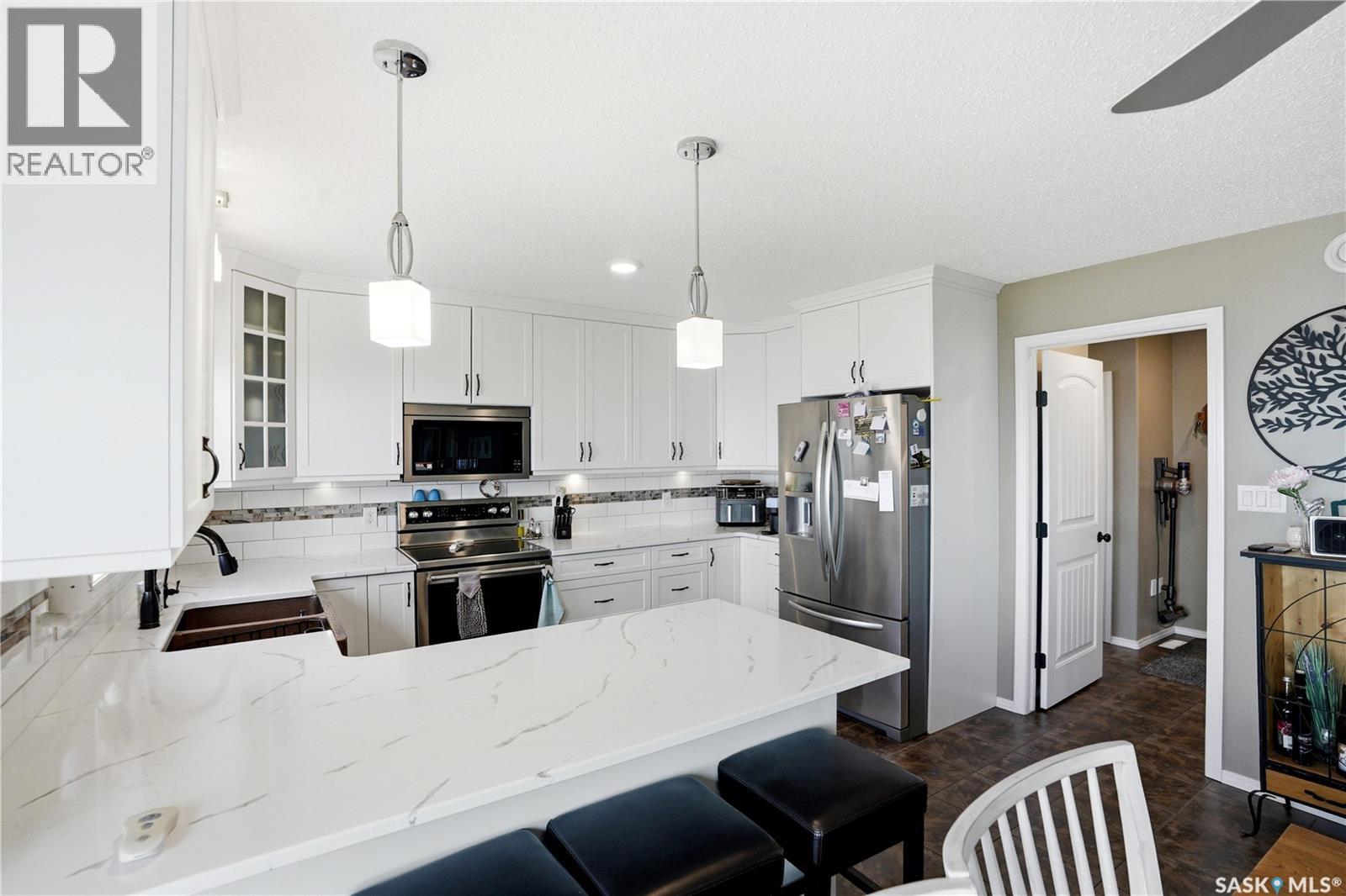 380 Carter CRESCENT — photo 6