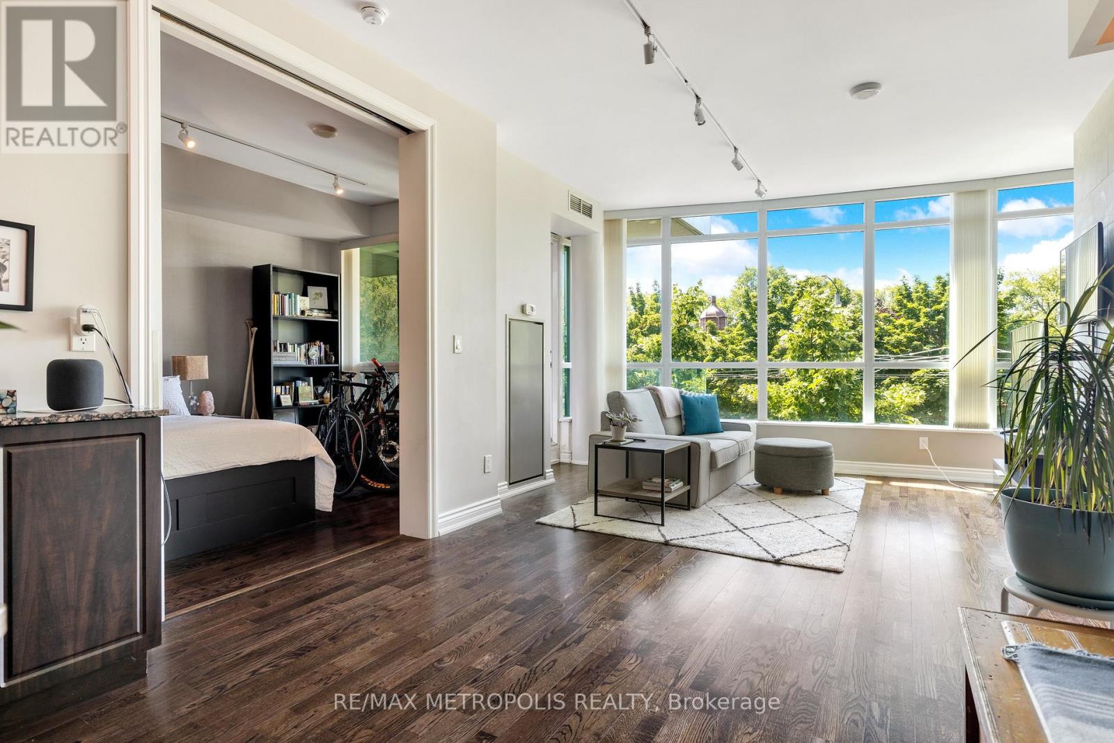 #208 215 FORT YORK BOULEVARD - 3