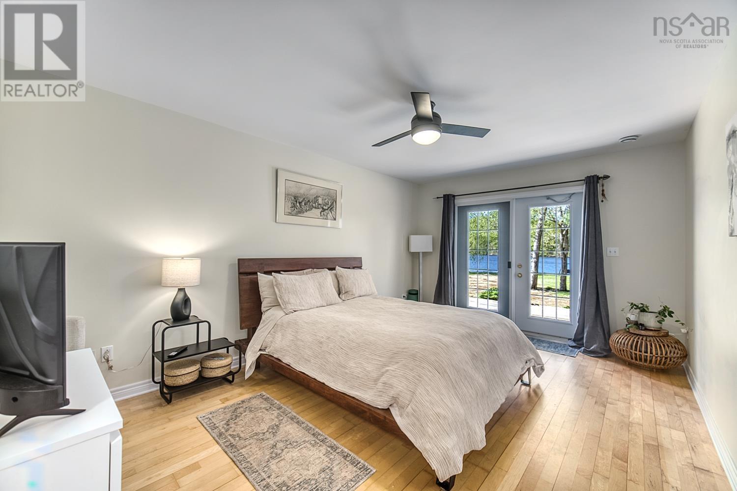 111 River Drive - 25