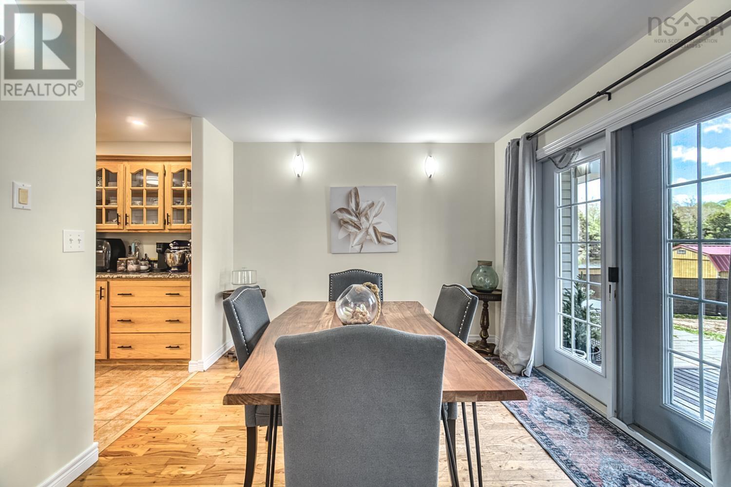 111 River Drive - 14