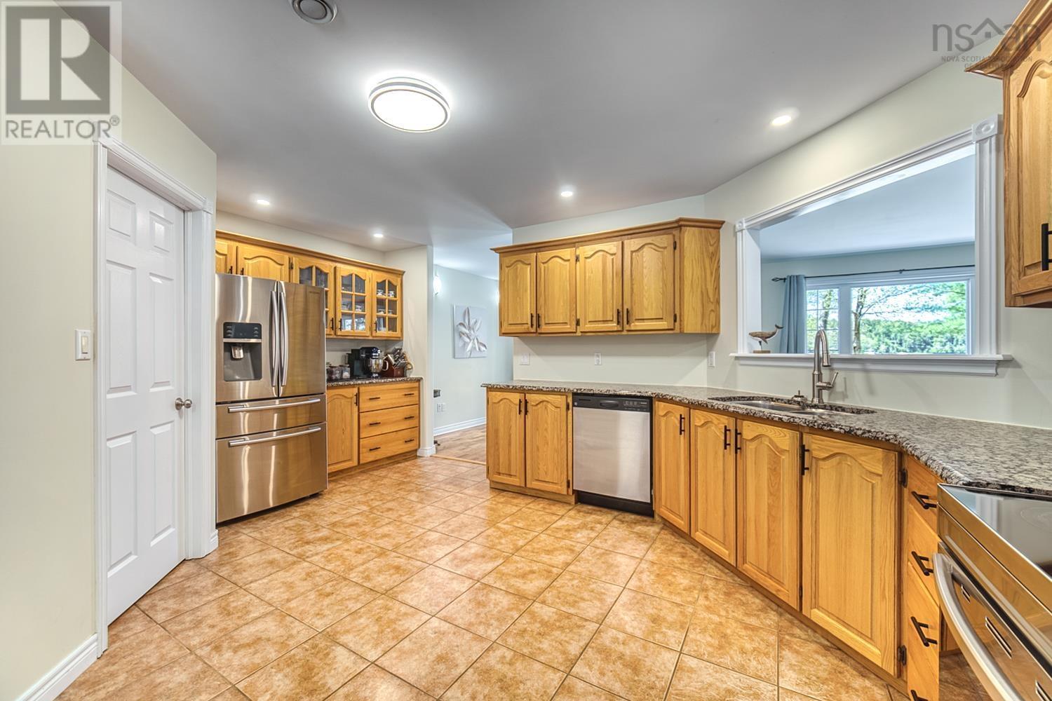 111 River Drive - 8
