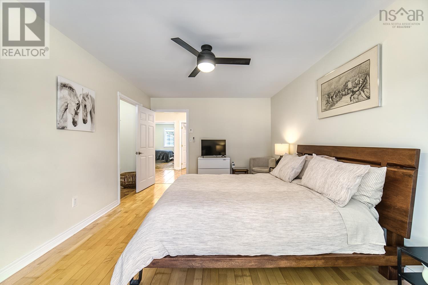 111 River Drive - 28