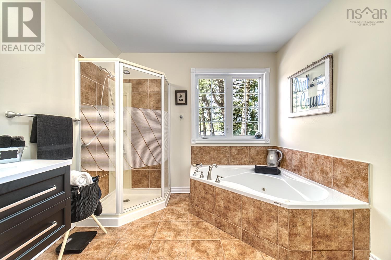 111 River Drive - 20