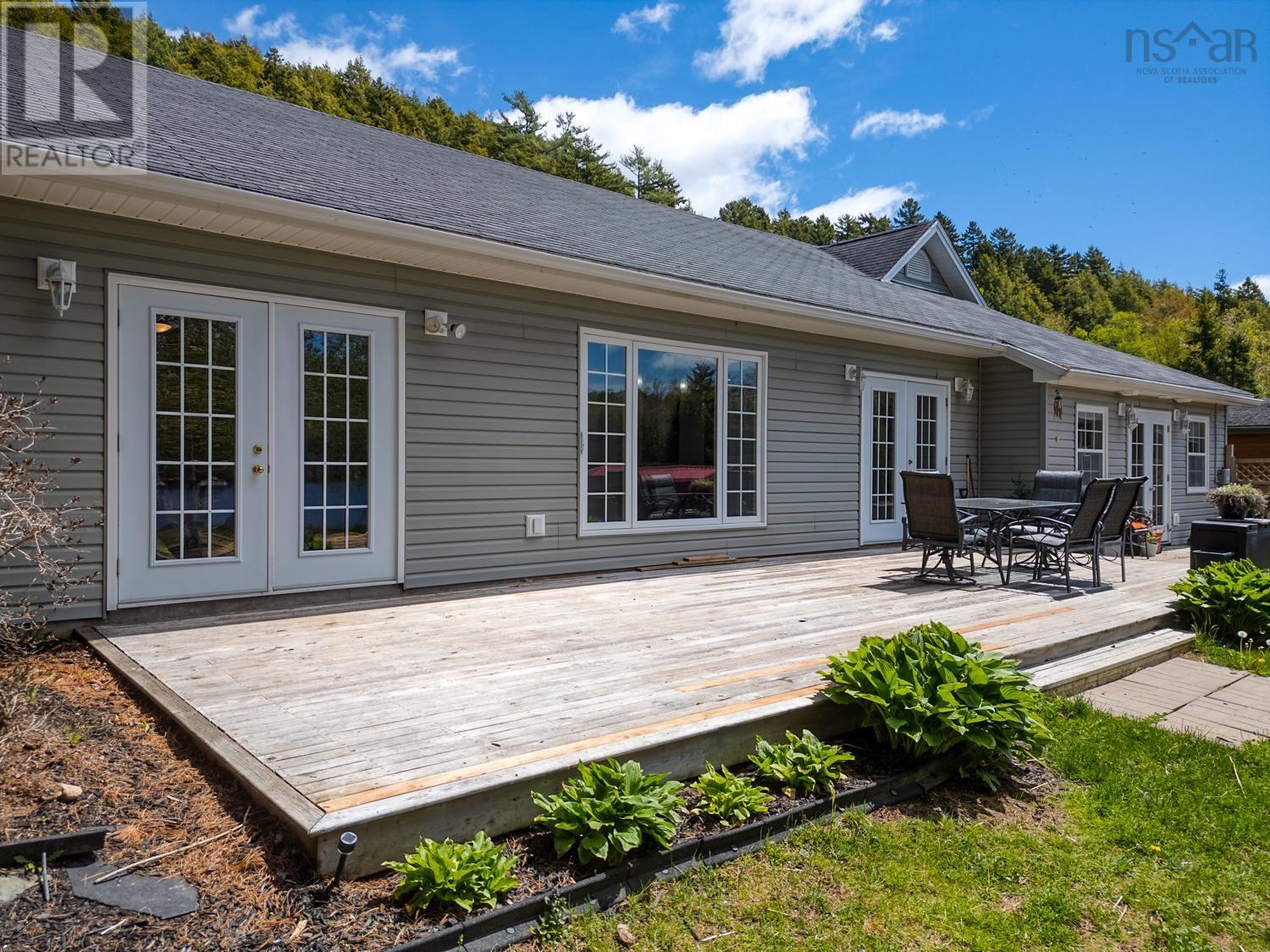 111 River Drive - 43