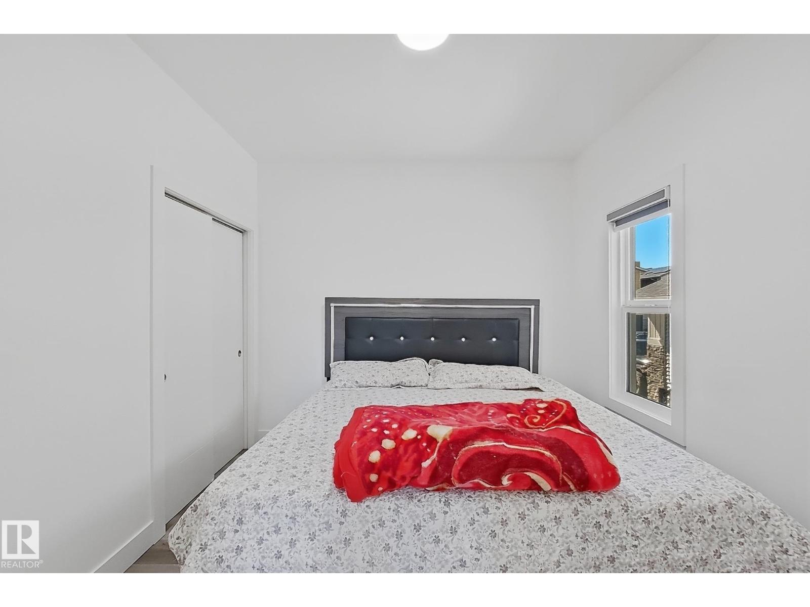 415 42 ST SW - 14