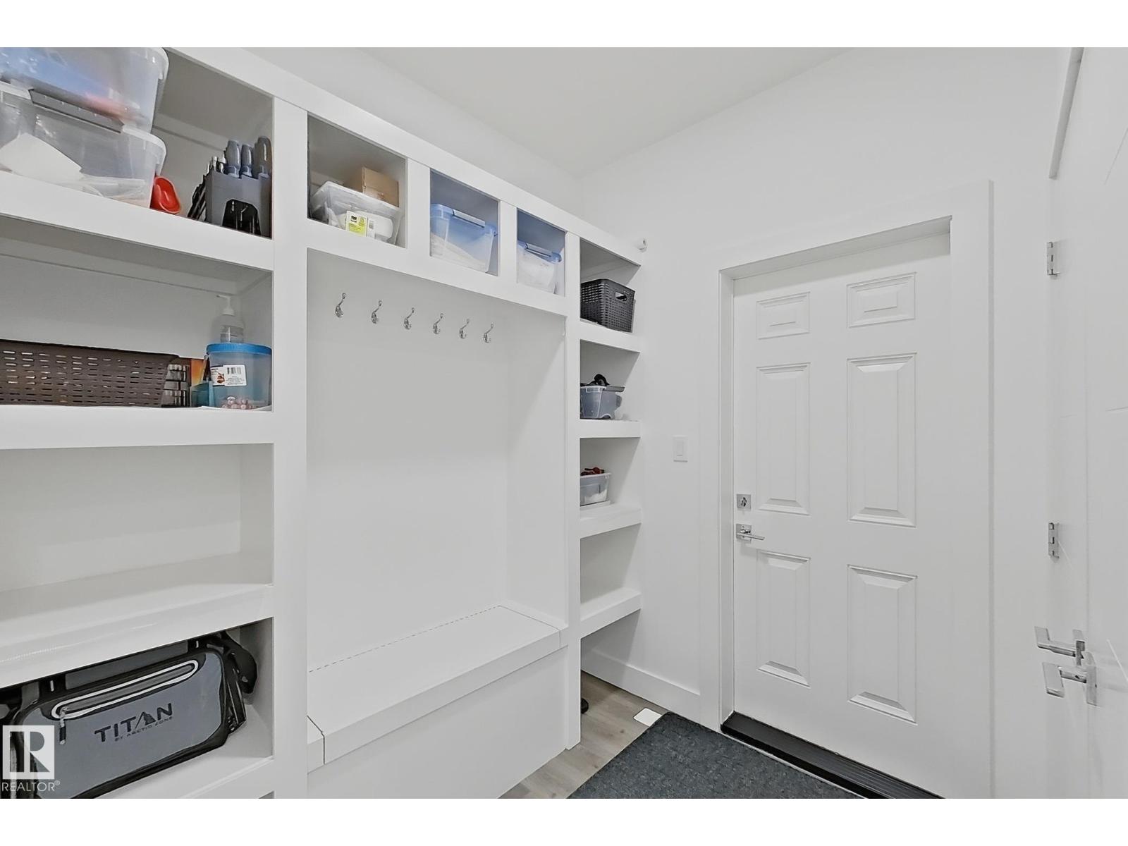 415 42 ST SW - 16