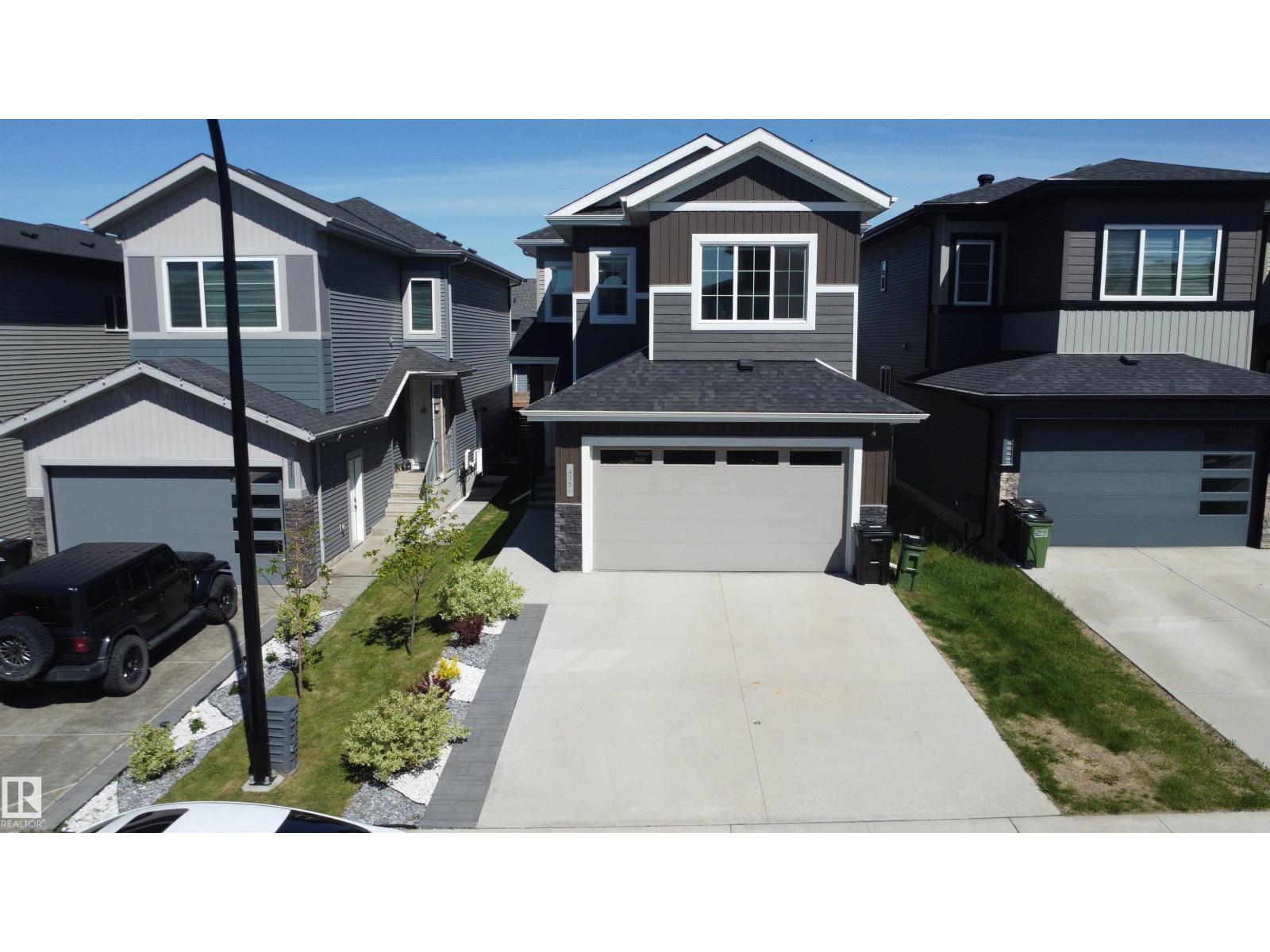 415 42 ST SW - 2