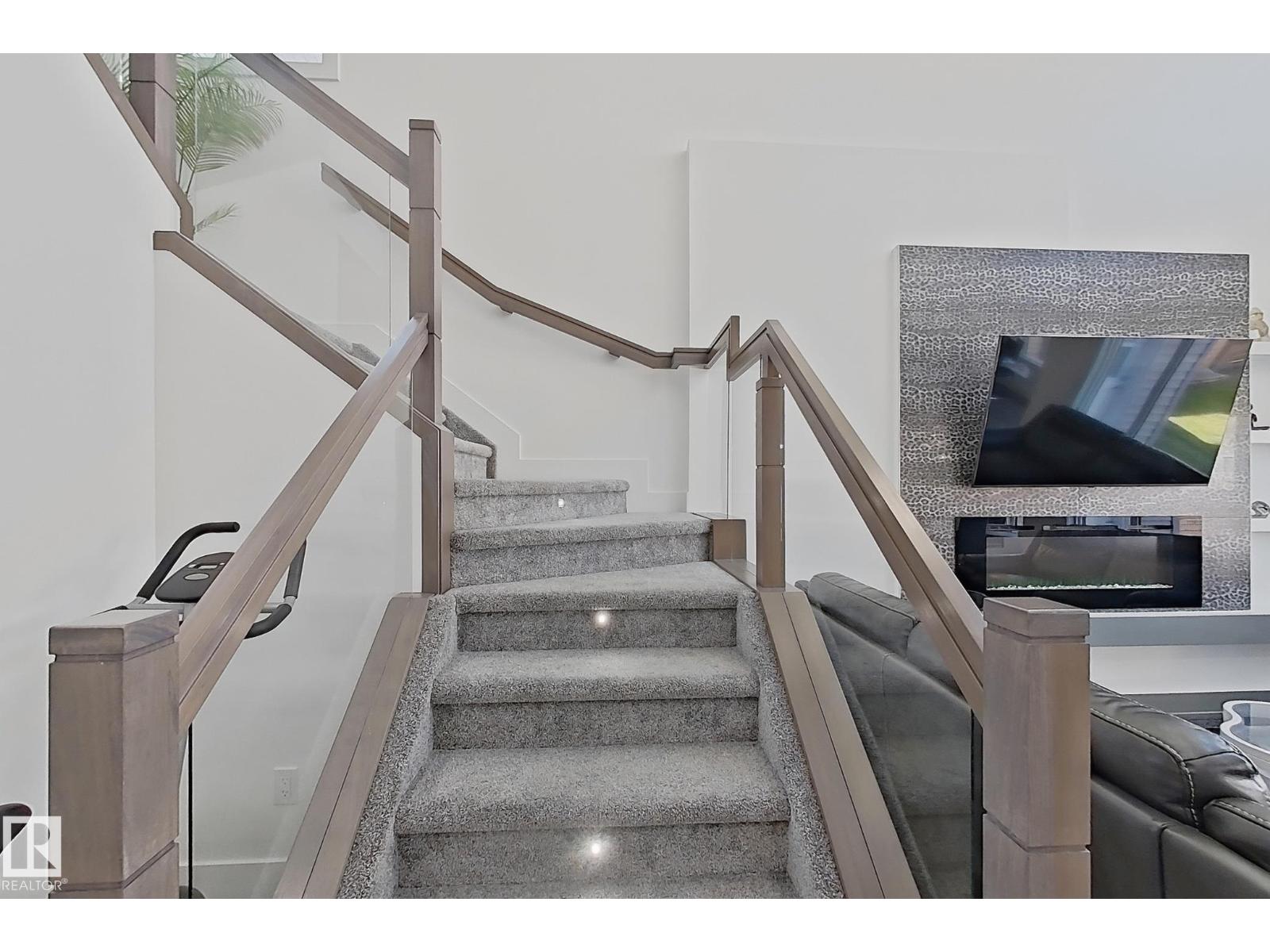 415 42 ST SW - 25