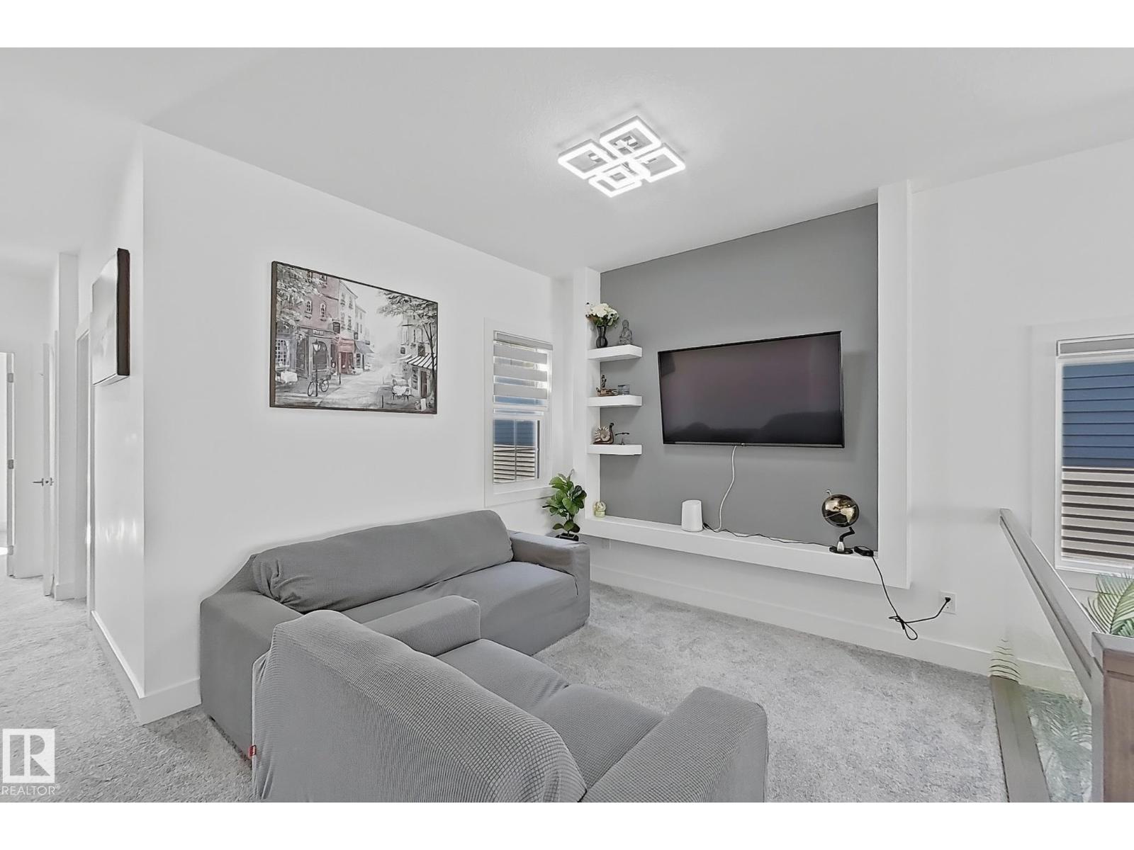 415 42 ST SW - 27