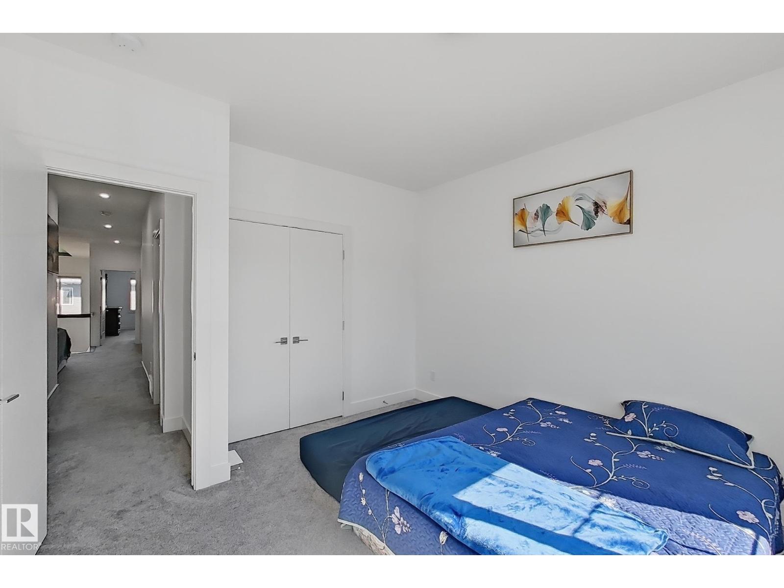 415 42 ST SW - 42