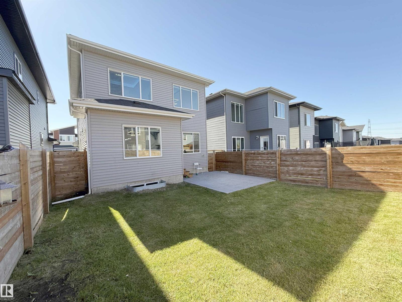 415 42 ST SW - 52