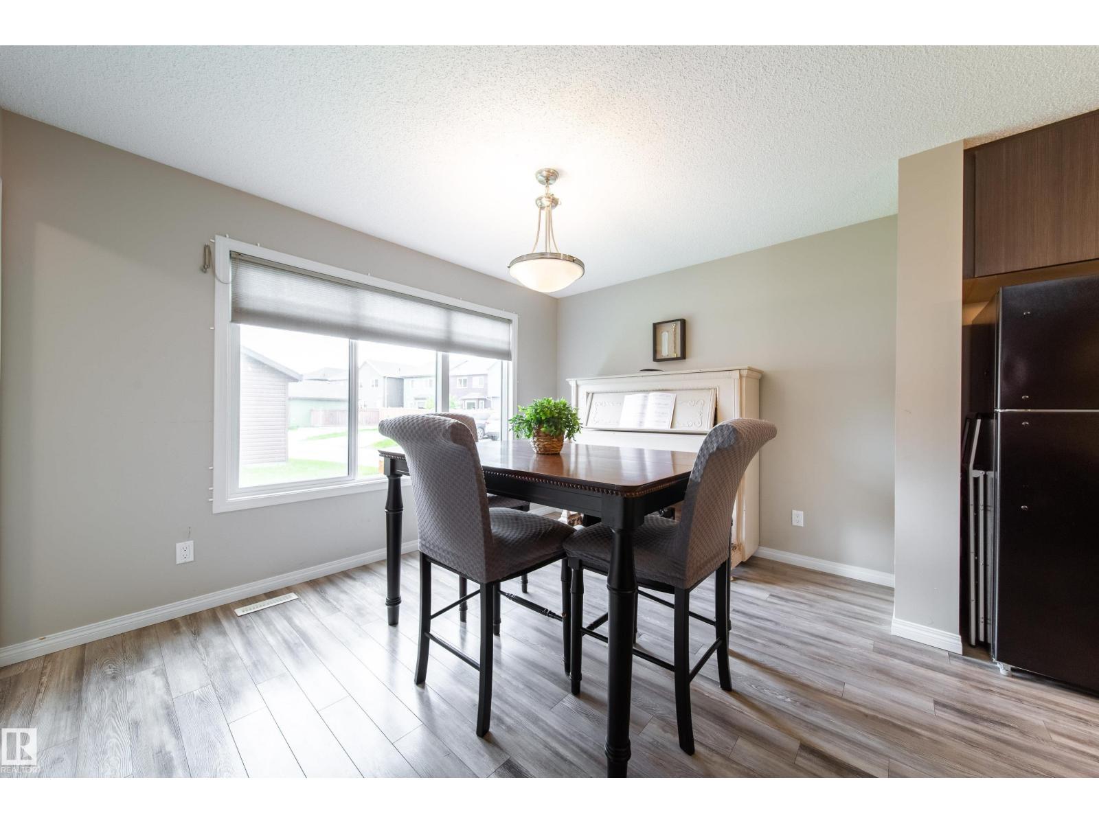 3211 CHERRY CR SW - 13