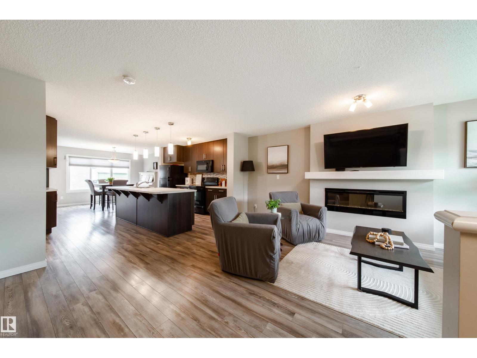 3211 CHERRY CR SW - 2