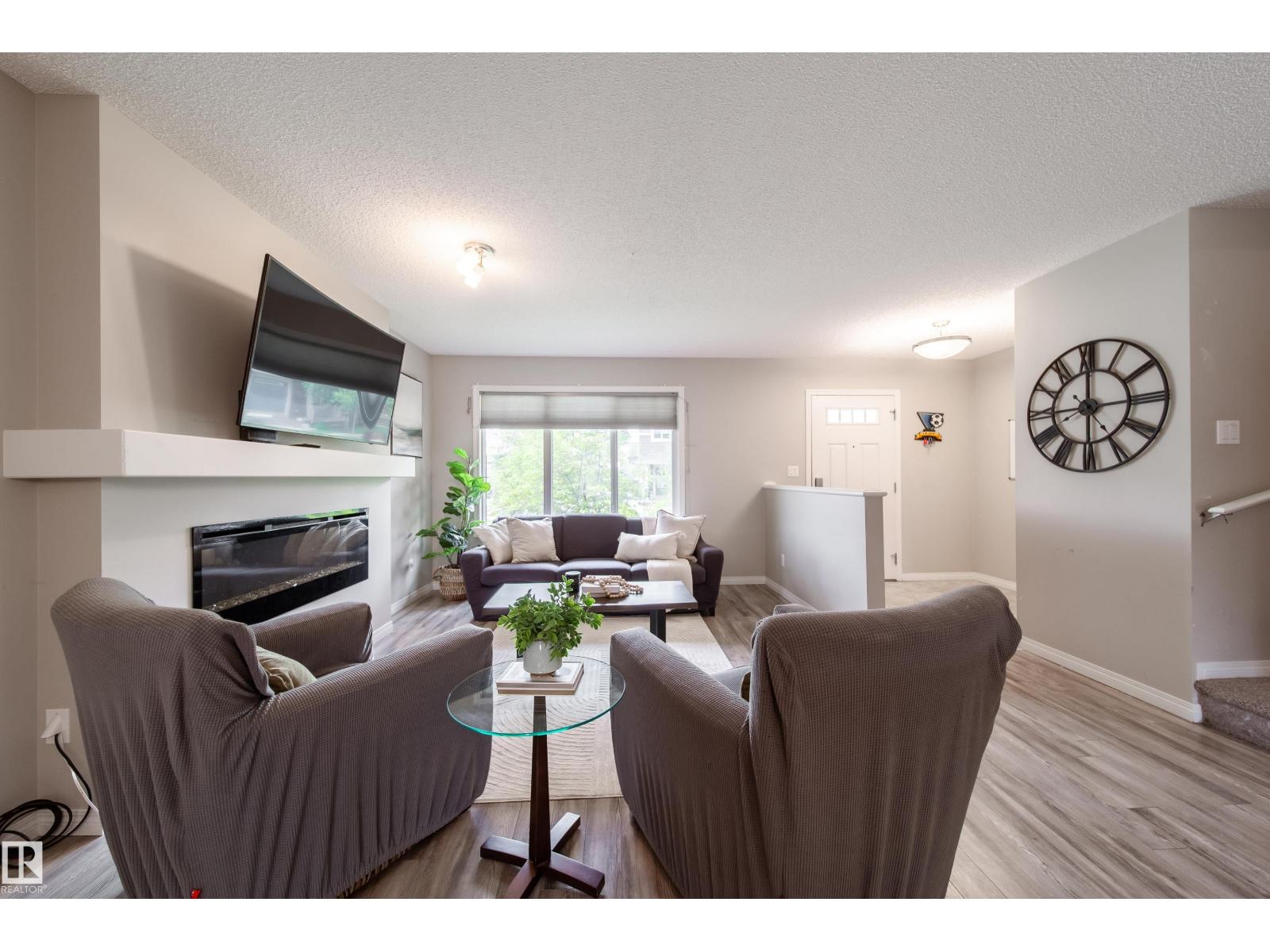 3211 CHERRY CR SW - 5