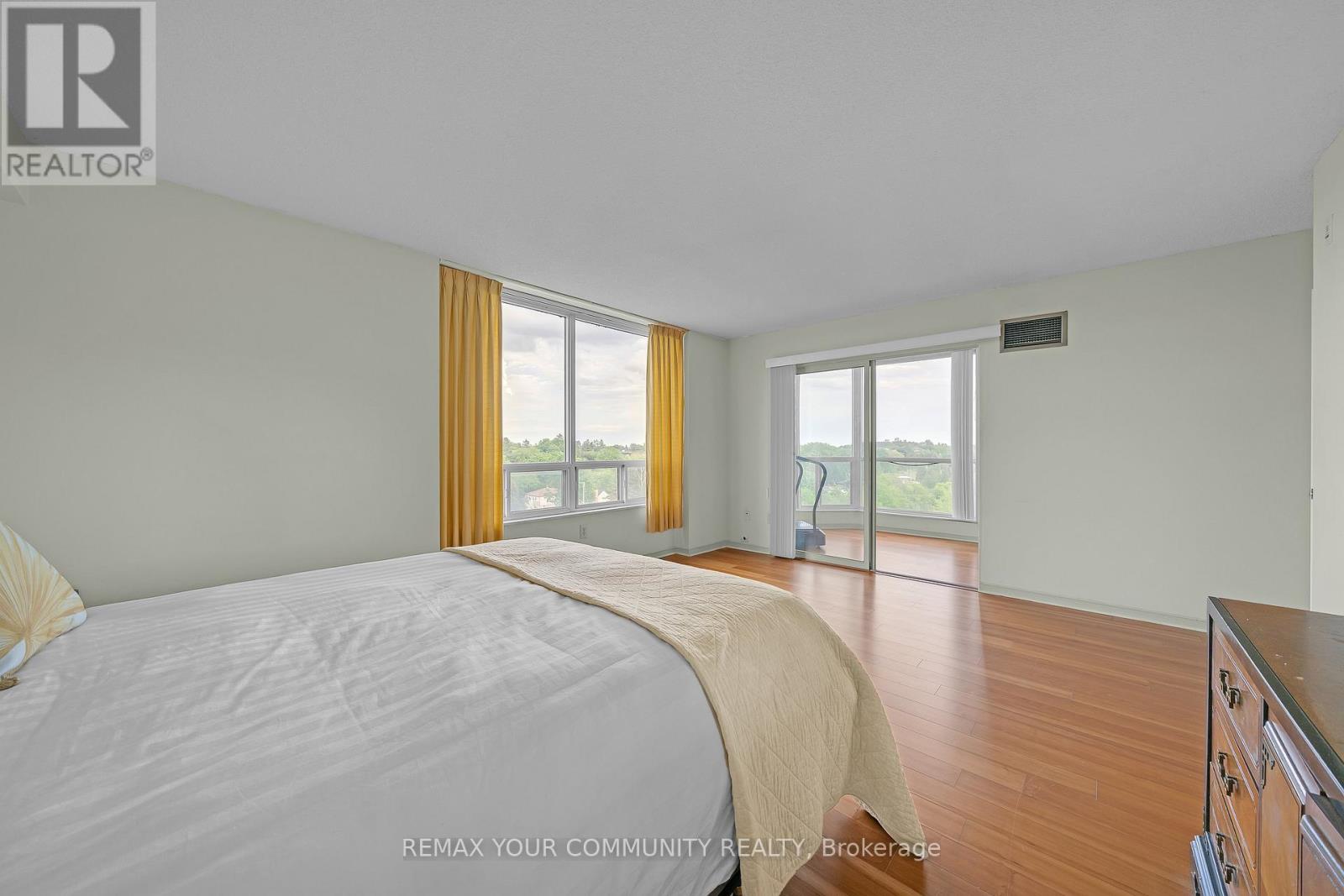 #913 175 CEDAR AVENUE - 16