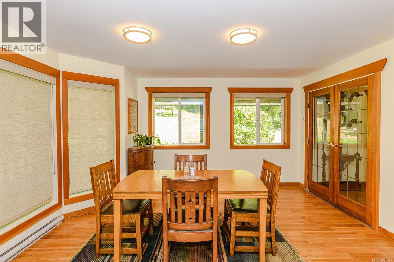 1164 North End Rd - 13