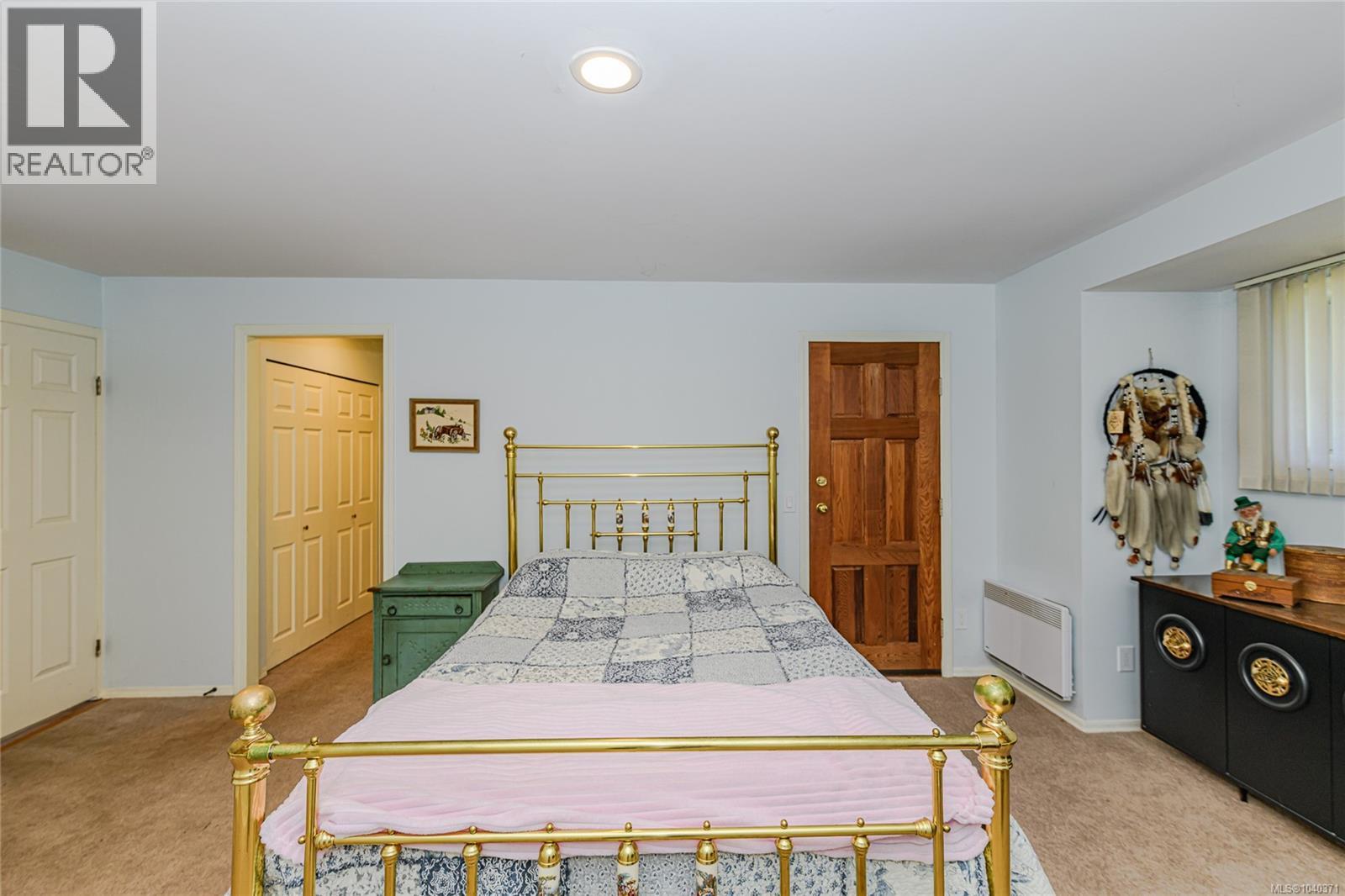 1164 North End Rd - 26