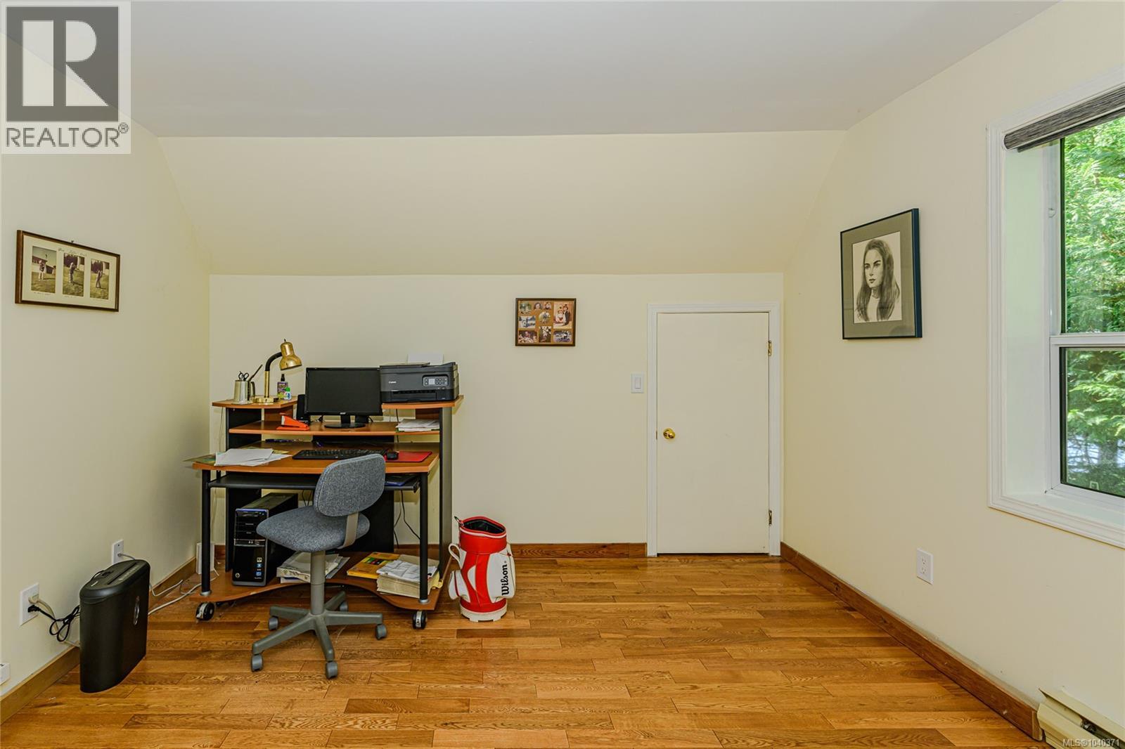 1164 North End Rd - 32