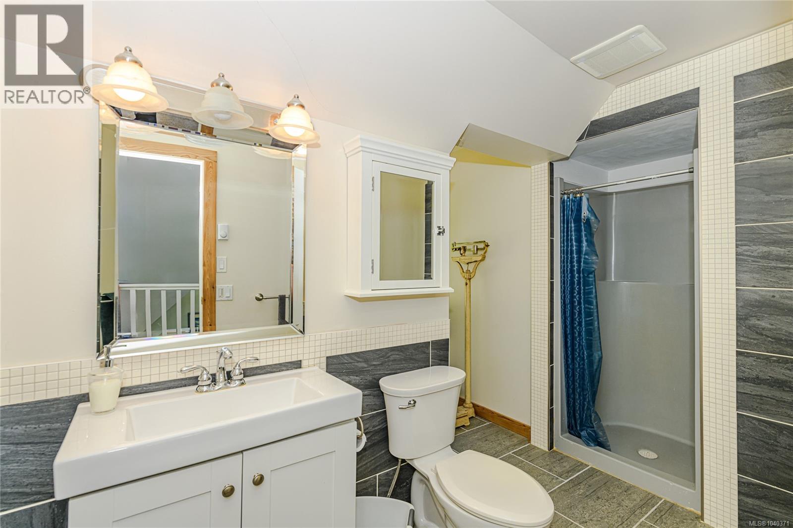 1164 North End Rd - 34