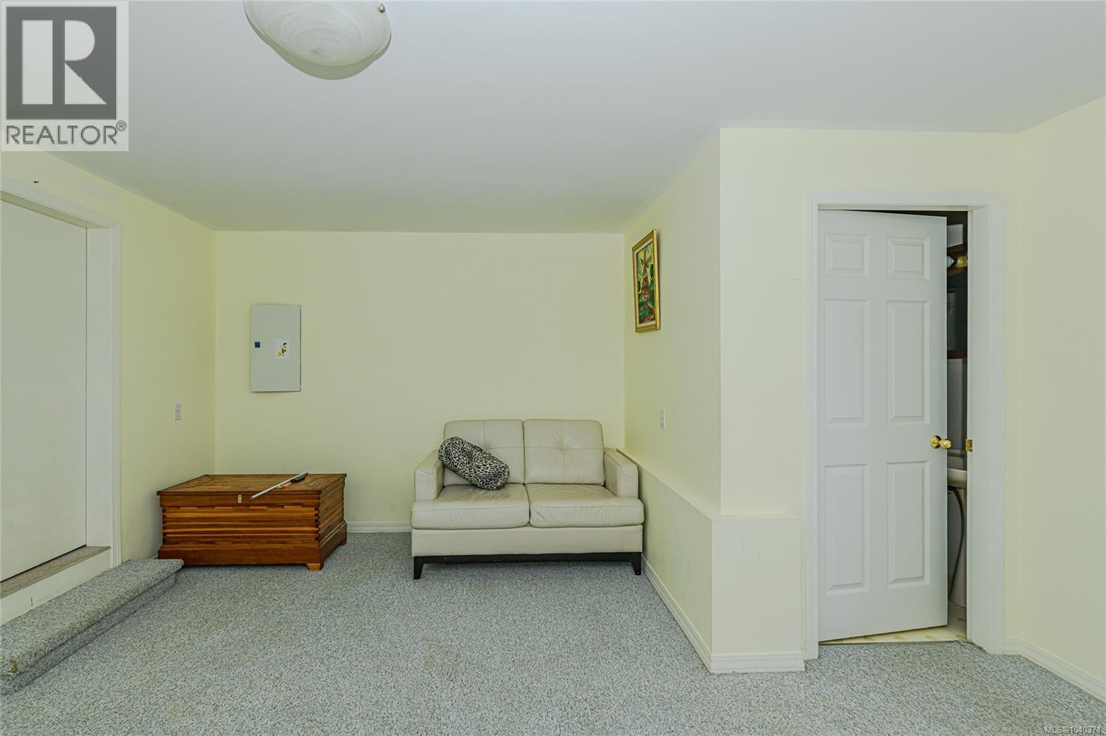 1164 North End Rd - 41