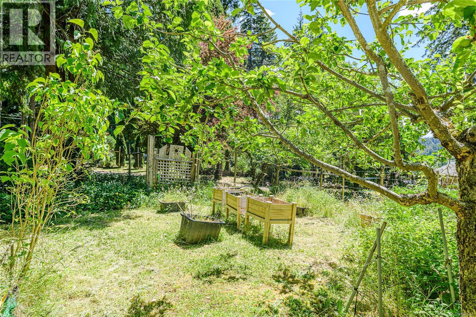 1164 North End Rd - 51