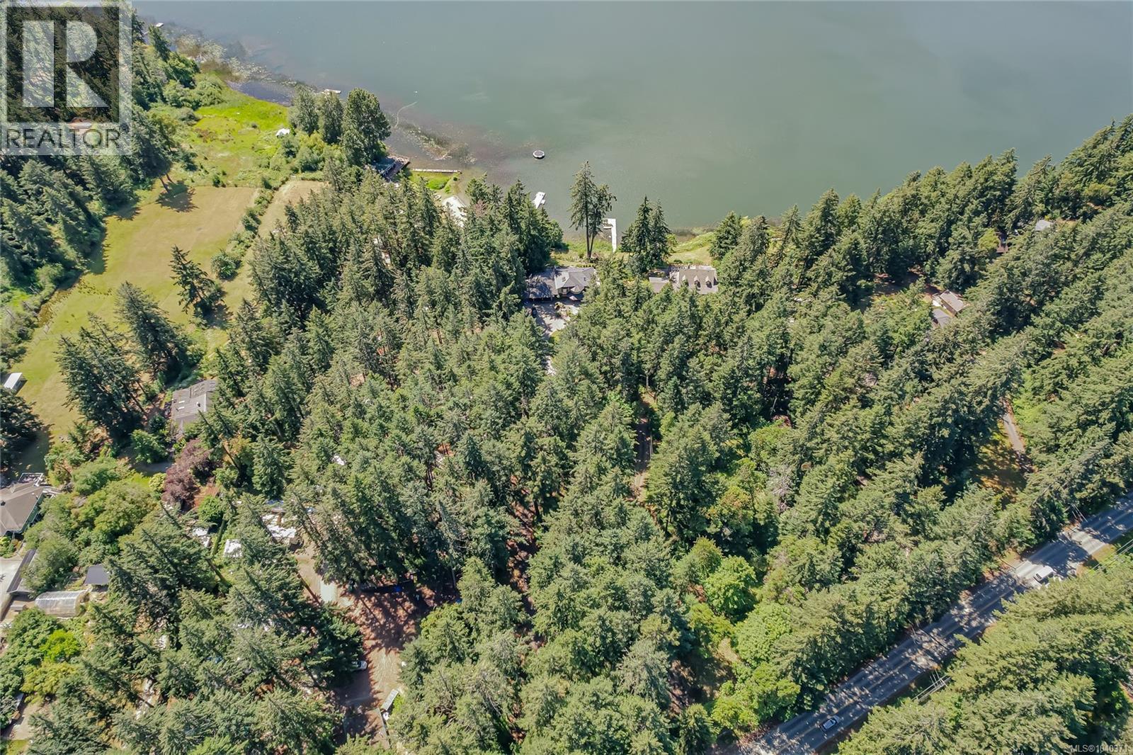 1164 North End Rd - 61