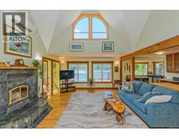 Bathroom - 1164 North End Rd, Salt Spring, BC V8K1M1 Photo 6