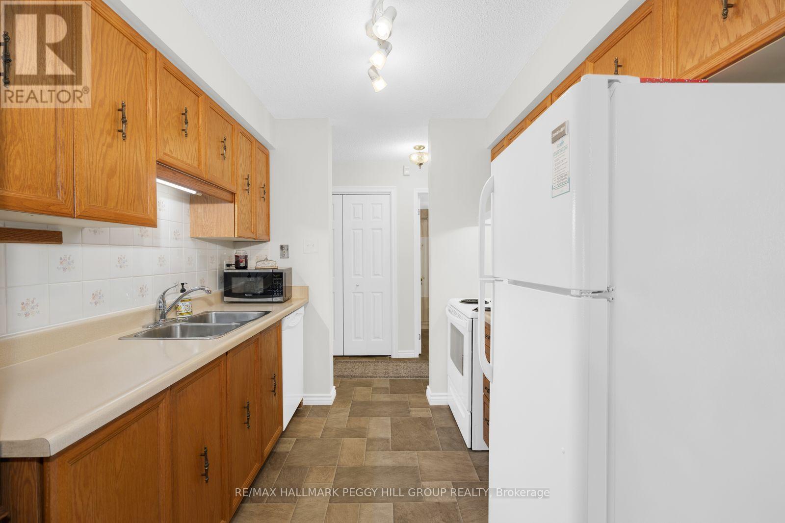 #211 10B COULTER STREET - 6