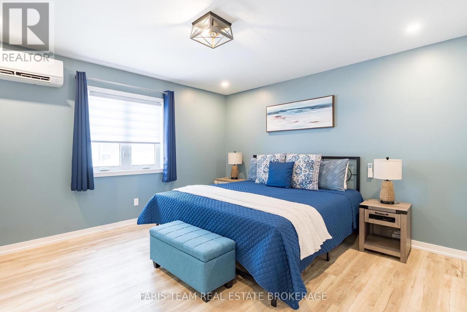 550 SECOND AVENUE - 18