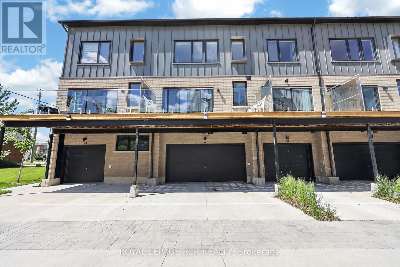 31 RAINWATER LANE - 16