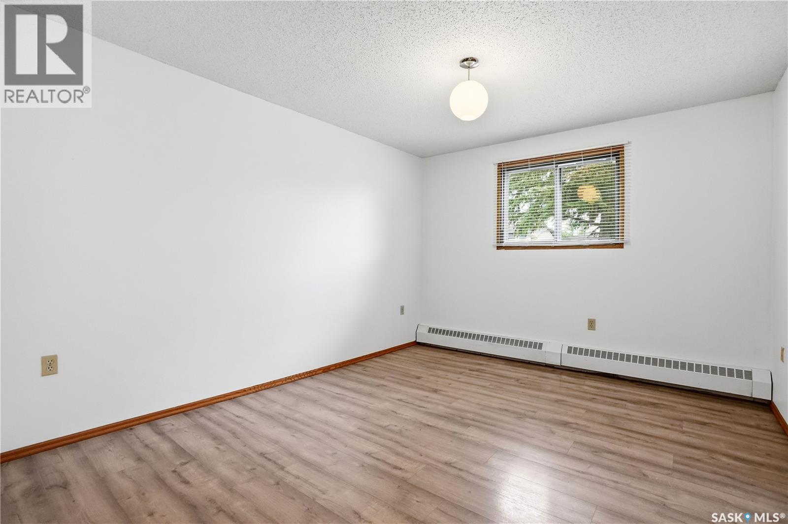 #105 2511 Neff ROAD E - 15