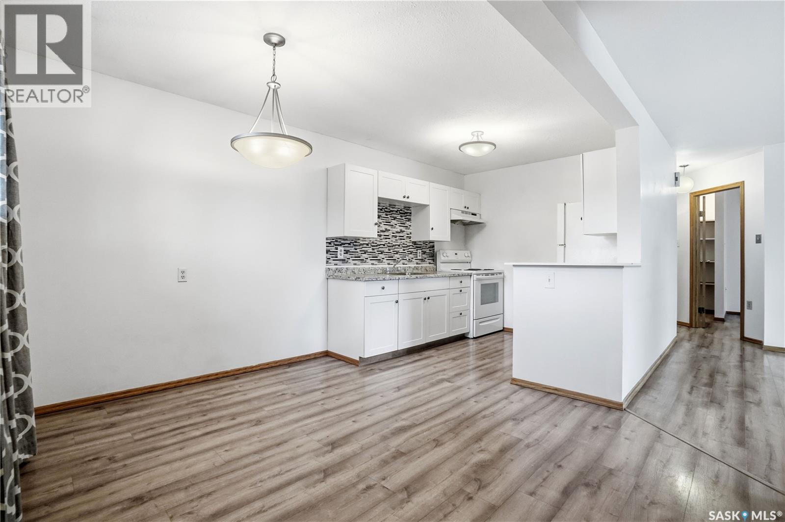 #105 2511 Neff ROAD E - 4