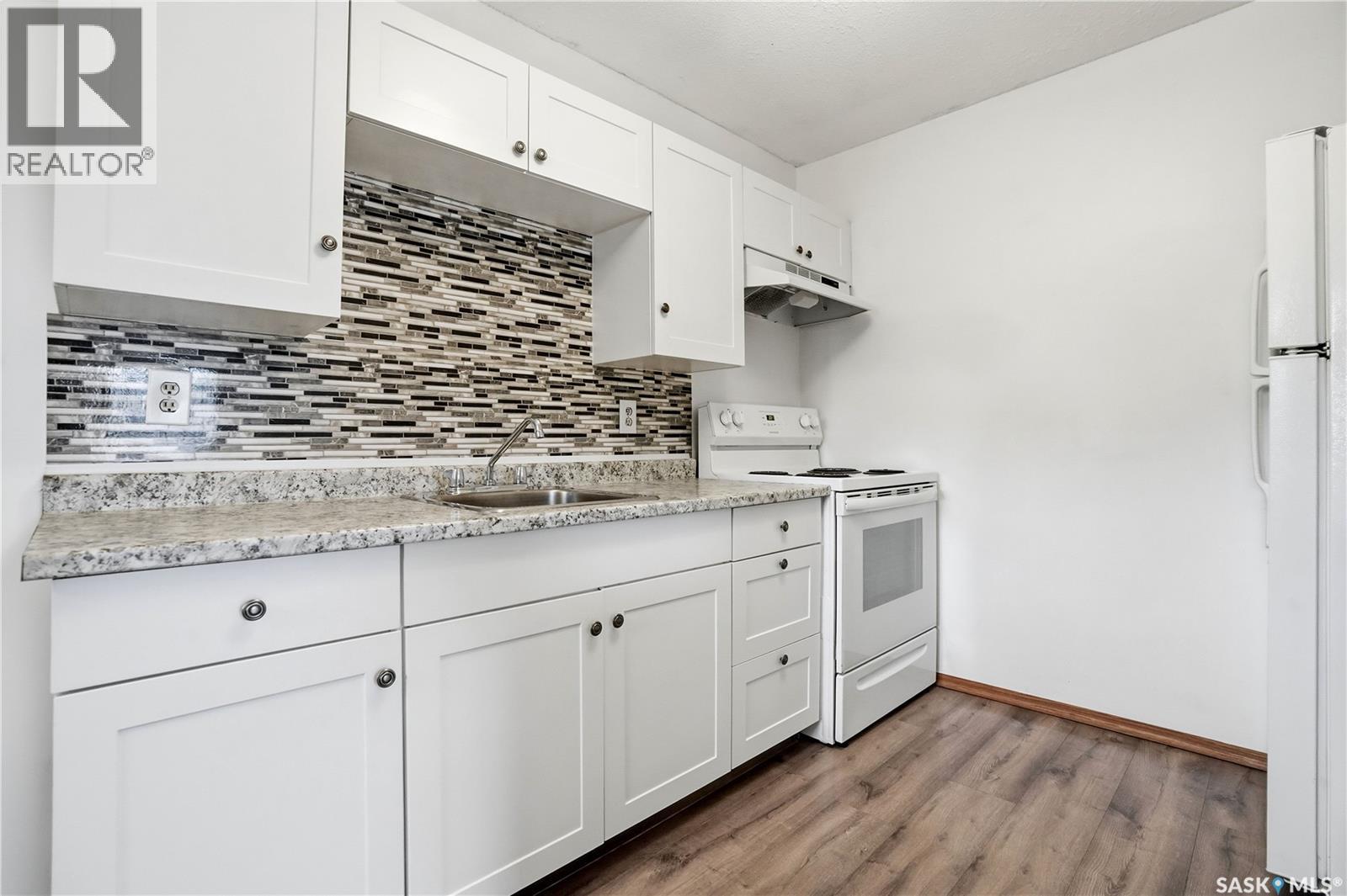 #105 2511 Neff ROAD E - 6
