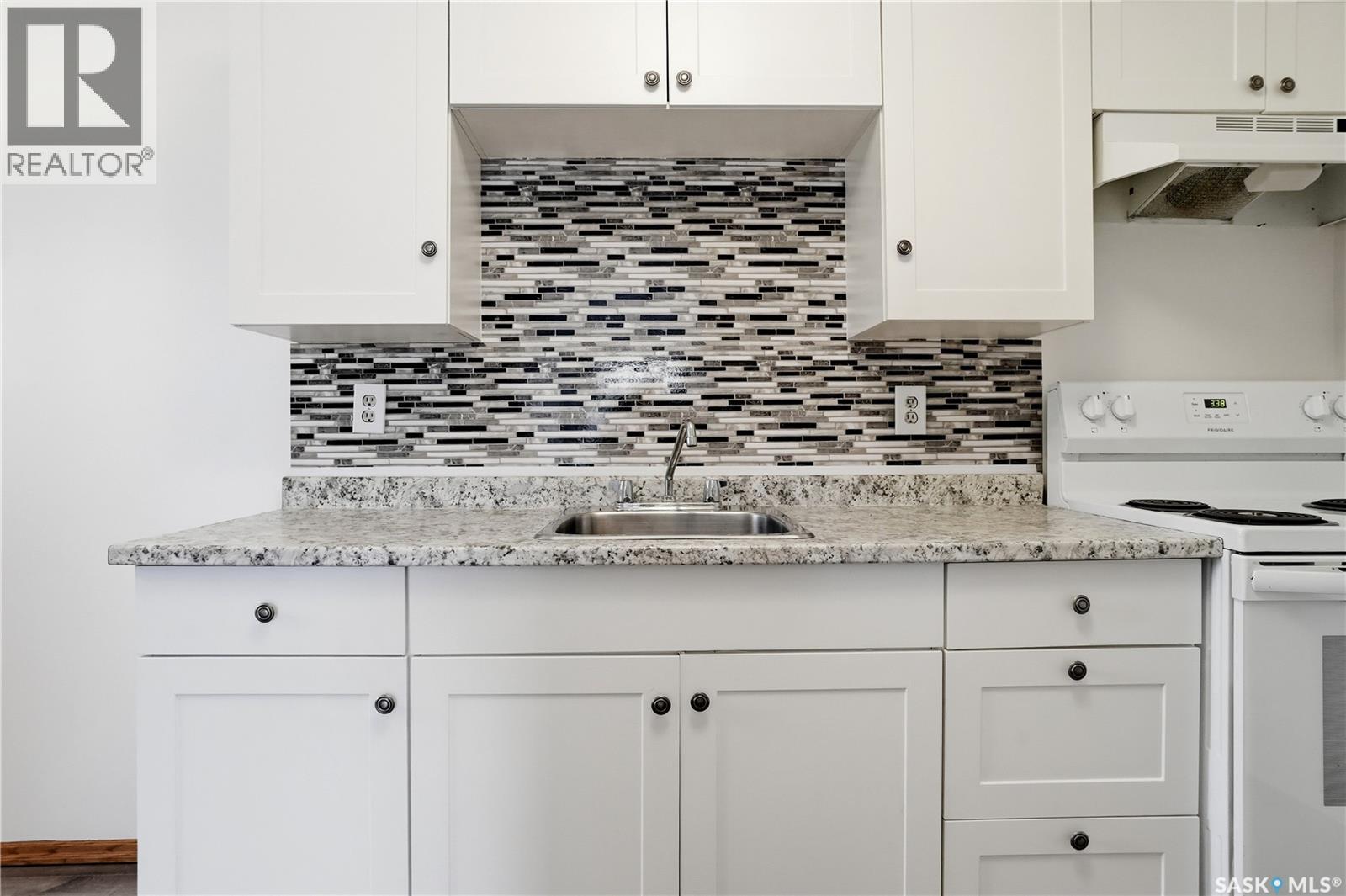 #105 2511 Neff ROAD E - 7