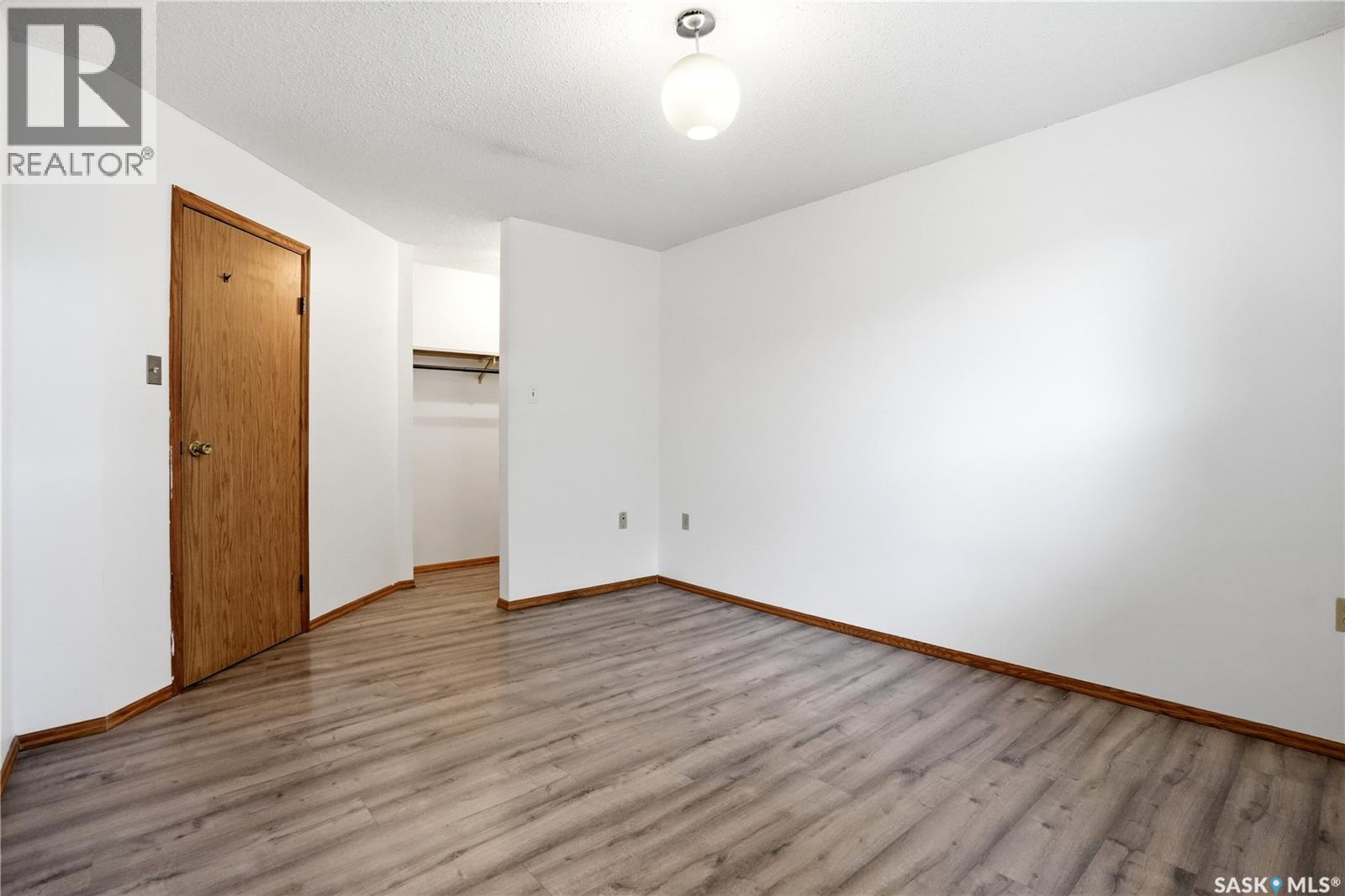 #105 2511 Neff ROAD E - 16