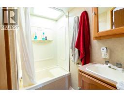 5 Mackenzie Way, White Sands, AB T0C3B0 Photo 13