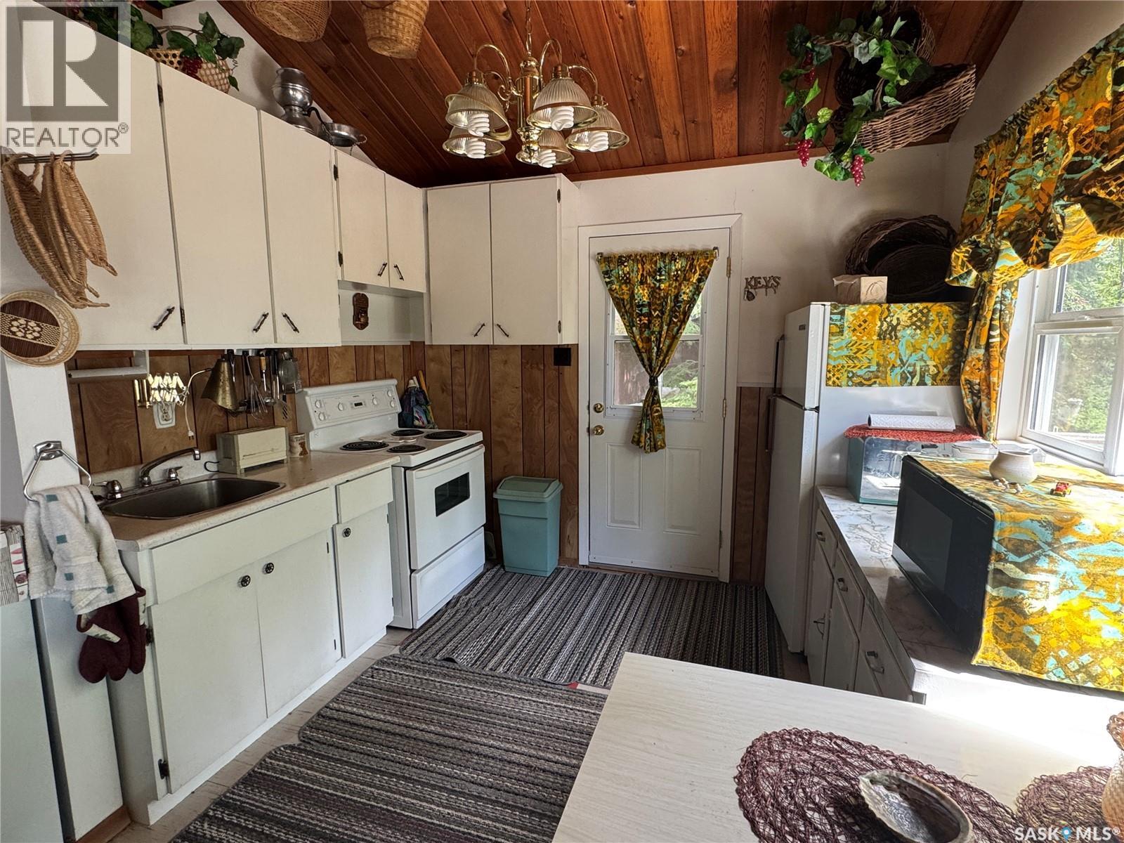 803 Willow STREET - 4