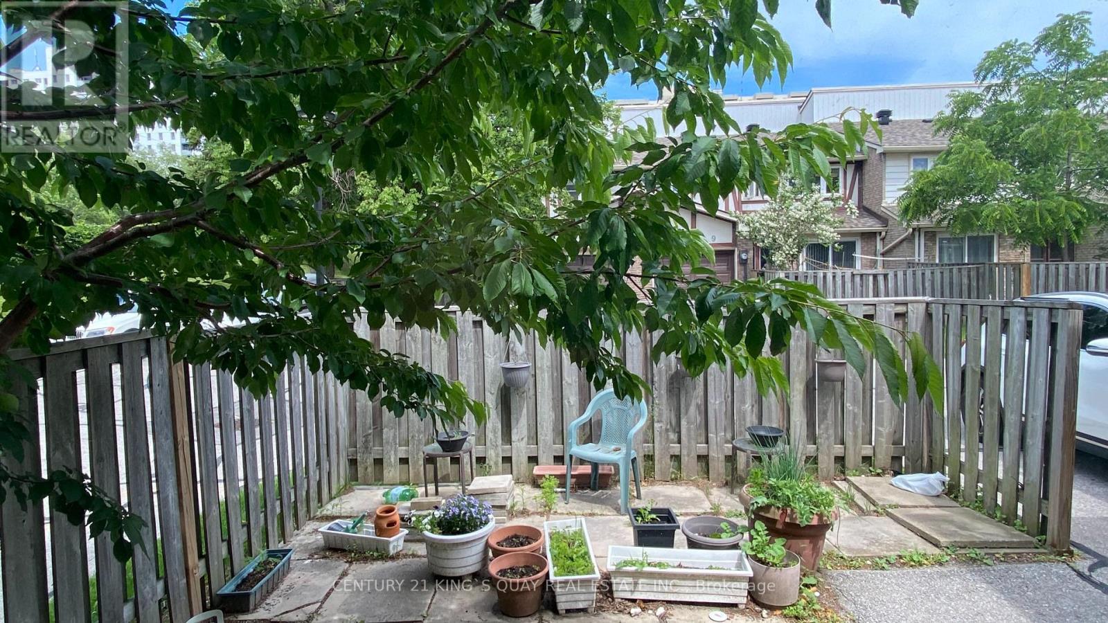 10 SAND FERN WAY - 15