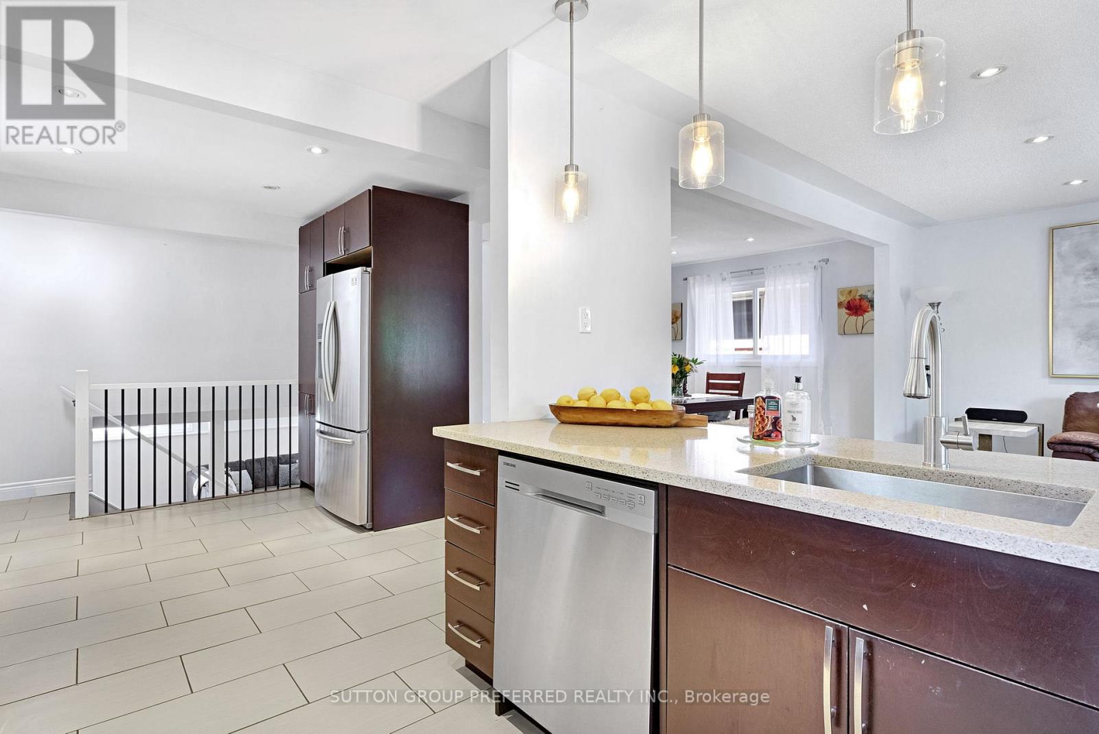 1 PONDEROSA CRESCENT - 15