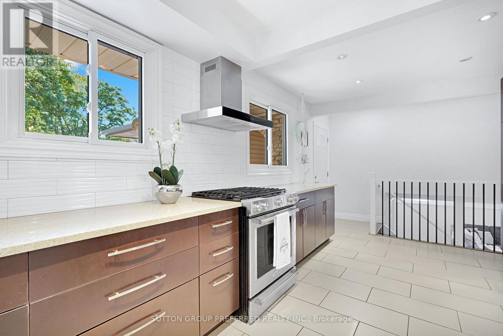 1 PONDEROSA CRESCENT - 17
