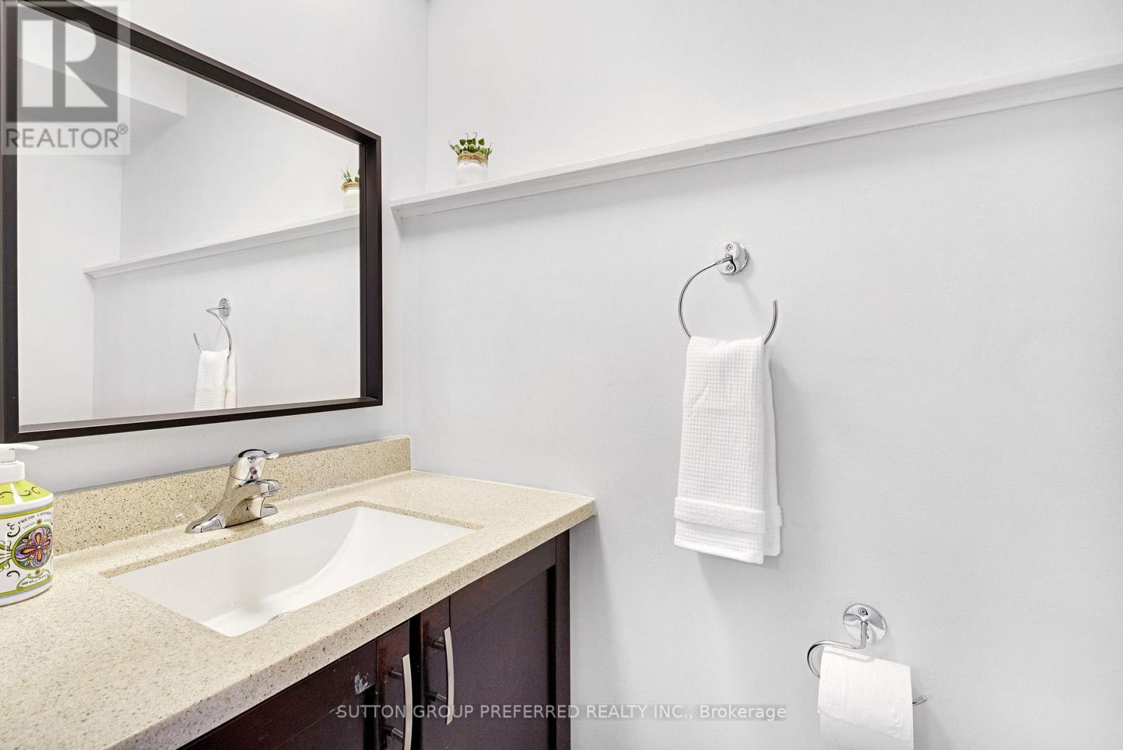 1 PONDEROSA CRESCENT - 34