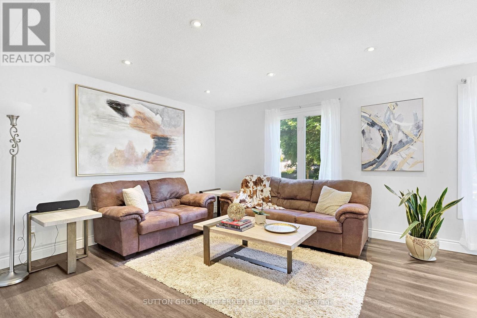 1 PONDEROSA CRESCENT - 8
