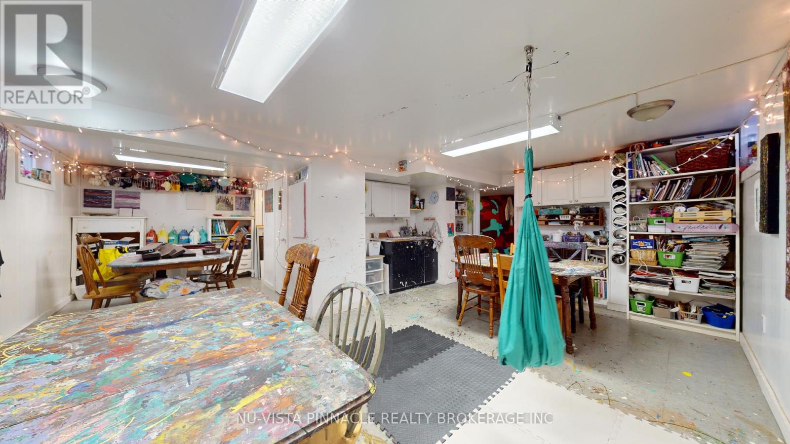 261 WINNIPEG STREET - 15