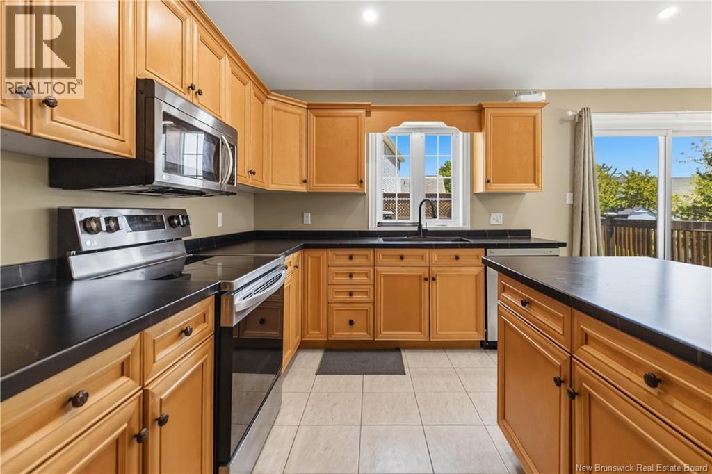 242 Herve Street - 10