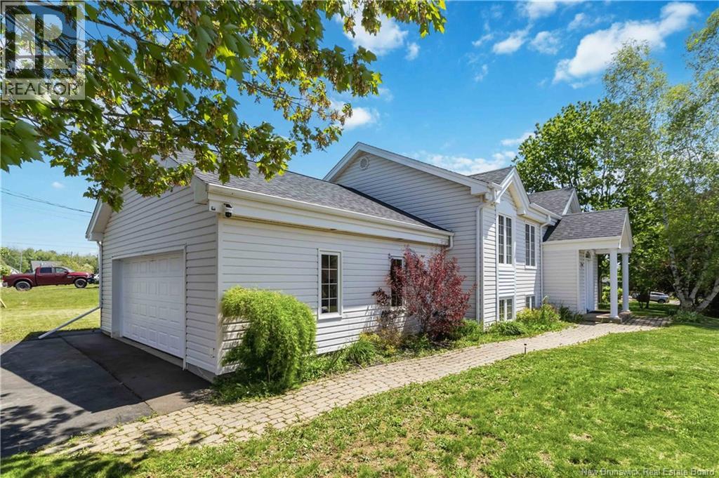242 Herve Street, Dieppe — photo 3